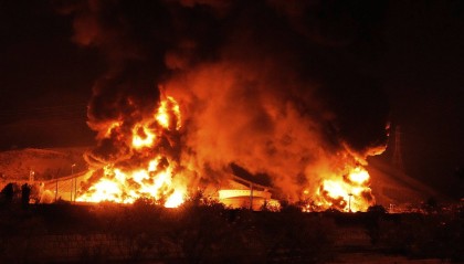 伊朗称再次击落F-35战机，对以色列新一轮导弹袭击，以总理强硬表态，21国发声谴责以色列