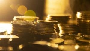 “财政+金融”政策催化 银行股估值回升动力凸显