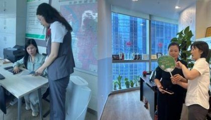 金融知识进社区、联职场、驻商圈