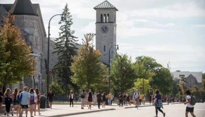 中国人民大学与加拿大女王大学金融你硕士项目：1+1gt;2的金融硕士教育奇迹