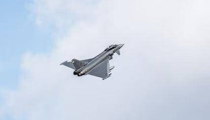 立陶宛称两架俄罗斯飞机短暂进入其领空,俄方否认