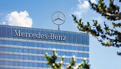 奔驰中国裁员赔偿N加9，涉及销售与金融体系