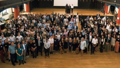 跨越国界，收获非凡金融学识——中国人民大学加拿大女王大学金融硕士