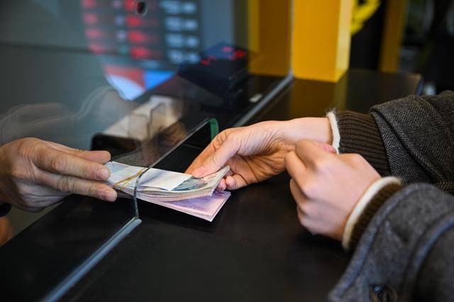 土耳其金融市场剧烈波动