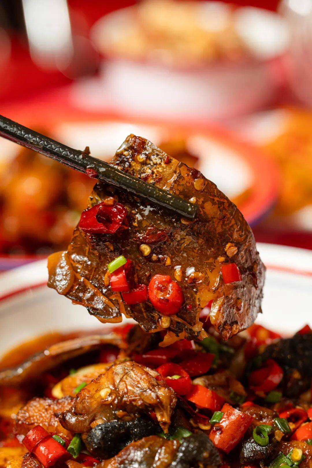 这种丑到爆的鱼,为啥成了武汉人吃宵夜的顶配?