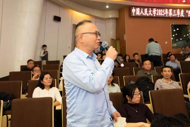 中国人民大学“陕公大学堂”公益讲座在郑举办